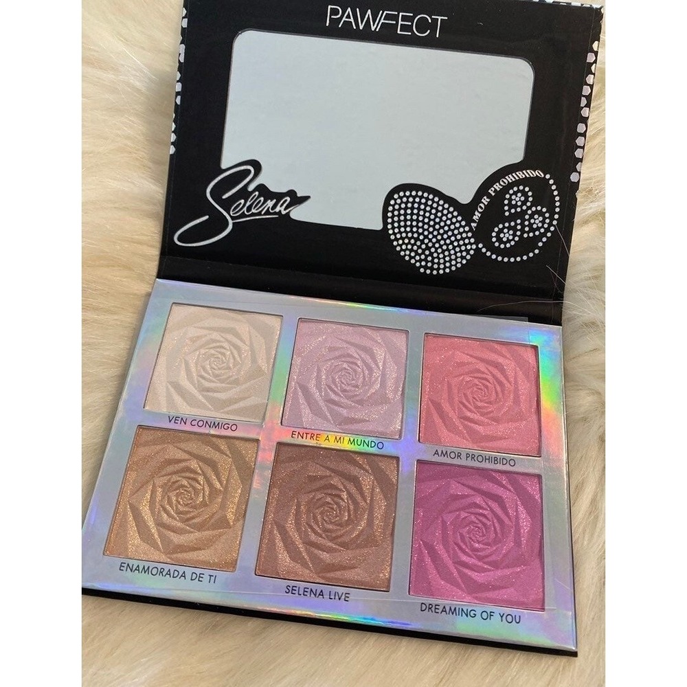 Pawfect Amor Prohibido‎ Selena highlighter